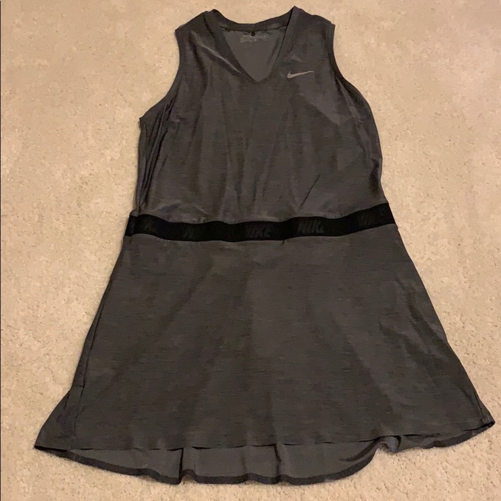 NIKE - Golf Dress
